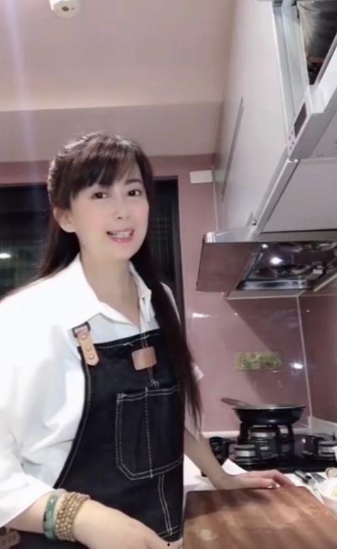 明星网红之间的连麦,火花四溅演绎跨界盛宴
