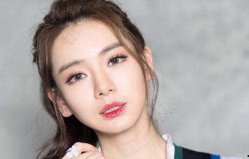 明星网红面相图片女生,揭秘明星网红的神秘魅力