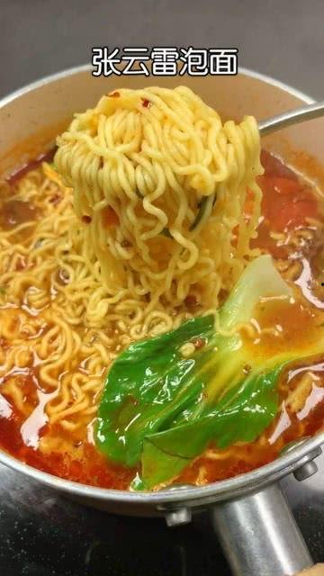 明星网红做方便面,掀起方便面新潮流