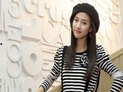 为啥都做明星网红呢女生,女性为何纷纷投身明星网红行列？