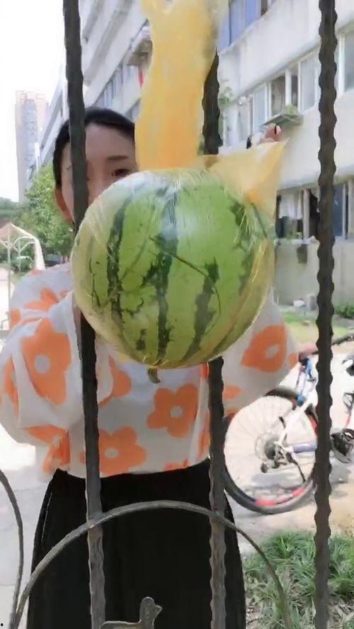 今日智慧吃瓜,揭秘娱乐圈幕后真相