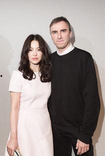 迪奥明星网红合照图片女,时尚界璀璨星光熠熠生辉