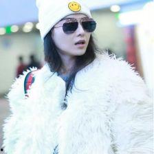 明星网红同款毛毛鞋,温暖冬日必备时尚单品