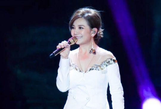 明星网红团队有哪些名字,揭秘明星网红团队的创意命名之道