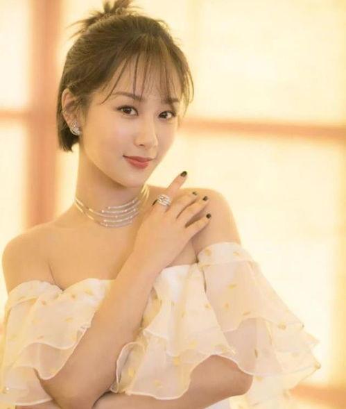 女明星网红早年照片高清,青春印记