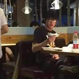 临淄烧烤偶遇明星网红,偶遇明星网红的惊喜瞬间