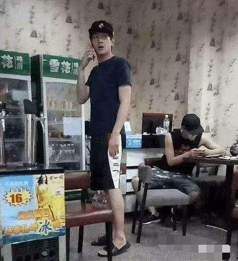 临淄烧烤偶遇明星网红,偶遇明星网红的惊喜瞬间