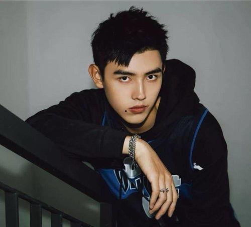 陈飞宇明星网红图片高清,高清网红形象大揭秘