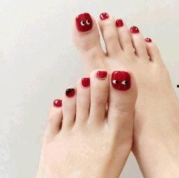 明星网红脚趾甲款式,明星同款引领指尖时尚风潮