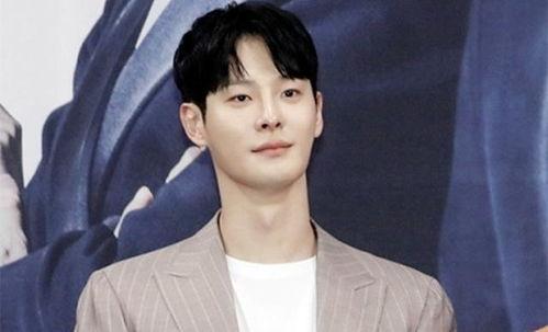 韩国帅哥明星网红有哪些,颜值与人气并存的美男子军团