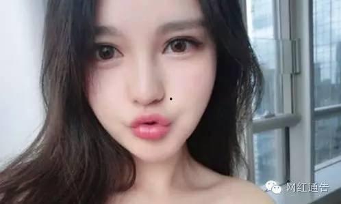 吐嘈仿模明星网红,网红界的“笑果”制造者