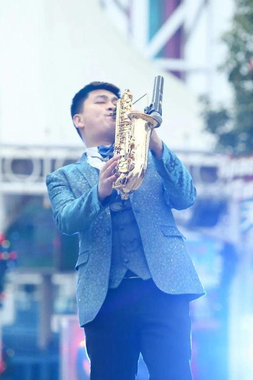 欢乐谷有明星网红,明星网红齐聚，共度欢乐时光